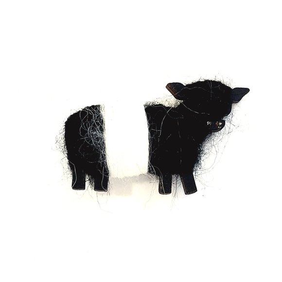 New Made in Scotland Belted Galloway Cow Pin Brooch Handmade - Picture 3 of 7